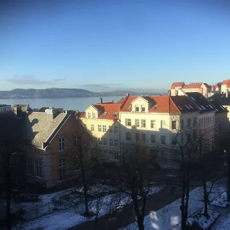 A Cozy Traditional House In Bergen, With A View * 베르겐