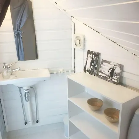 A Cozy Traditional House In Bergen, With A View Appartamento