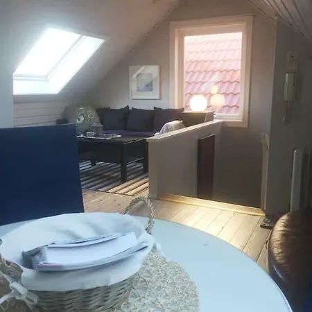 דירה A Cozy Traditional House In Bergen, With A View ברגן
